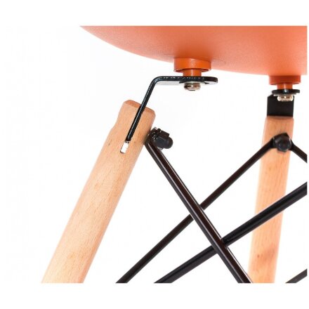 Стул деревянный Eames PC-015 оранжевый 